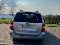 Gebraucht Kia Carnival 185 PS (136 kW) 2006 Silber Van / Kleinbus