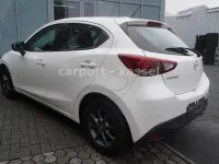 Gebraucht Mazda 2 Center-Line 90 PS (66 kW) 2016 Weiß Limousine