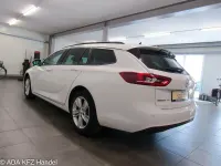 Gebraucht Opel Insignia Business Edition 170 PS (125 kW) 2018 Weiß Kombi