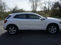 Usata Mercedes GLA200 156 CV (114 kW) 2018 Bianco SUV
