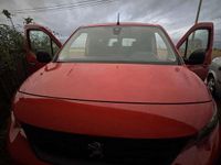 Gebraucht Peugeot Partner S 131 PS (96 kW) 2020 Rot Van / Kleinbus
