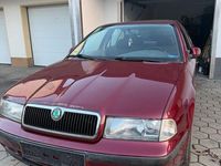 Gebraucht Skoda Octavia 101 PS (74 kW) 1997 Rot Limousine