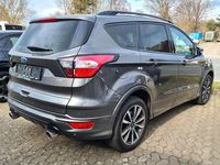 Gebraucht Ford Kuga ST-Line 150 PS (110 kW) 2019 Grau SUV