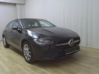 Gebraucht Mercedes CLA180 Shooting Brake 136 PS (100 kW) 2023 Nachtschwarz Kombi