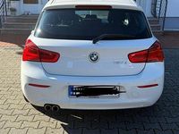 Gebraucht BMW 120 Advantage 190 PS (139 kW) 2018 Weiß Kleinwagen