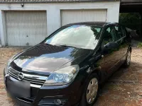 Gebraucht Opel Astra 105 PS (77 kW) 2004 Schwarz Kleinwagen