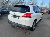 Gebraucht Peugeot 2008 Allure 92 PS (67 kW) 2013 Weiß SUV