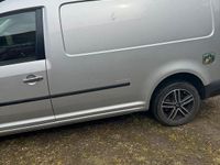 Gebraucht VW Caddy 109 PS (80 kW) 2014 Silber Van / Kleinbus