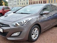 Gebraucht Hyundai i30 135 PS (99 kW) 2014 Cashmere brown / mic Kombi