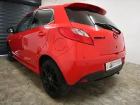 Gebraucht Mazda 2 Inclusive 102 PS (75 kW) 2014 Rot Limousine