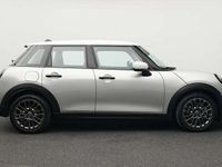 Usata Mini Cooper Classic 156 CV (114 kW) 2024 Grigio Utilitaria