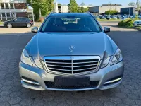 Second-hand Mercedes E250 204 CP (150 kW) 2011 Argintiu Berlinǎ