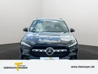 Gebraucht Mercedes GLA200 163 PS (119 kW) 2024 Schwarz SUV