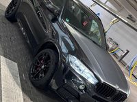 Second-hand BMW X5 M Performance 381 CP (280 kW) 2017 Negru SUV