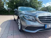 Gebraucht Mercedes E300 Avantgarde 258 PS (189 kW) 2019 Grau Limousine