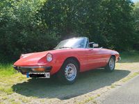 Gebraucht Alfa Romeo Spider Veloce 126 PS (92 kW) 1979 Rot Cabrio