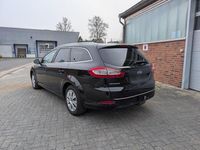 Gebraucht Ford Mondeo Titanium 140 PS (102 kW) 2014 Schwarz Kombi