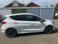 Gebraucht Ford Fiesta Performance Edition 200 PS (147 kW) 2018 Weiß Kleinwagen