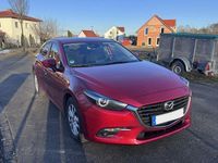 Gebraucht Mazda 3 Exclusive-Line 120 PS (88 kW) 2017 Rot Limousine