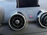 Gebraucht Audi A1 Attraction 86 PS (63 kW) 2014 Schwarz Kleinwagen