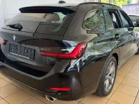 Gebraucht BMW 320 Performance 190 PS (139 kW) 2023 Saphirschwarz Kombi