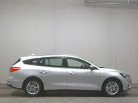 Usado Ford Focus Titanium 125 CV (91 kW) 2021 Plateado Berlina