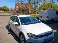 Gebraucht VW Golf VII 100 PS (73 kW) 2014 Weiß Kombi