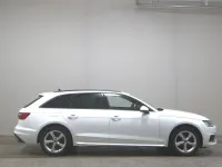 Używany Audi A4 Advanced 163 KM (119 kW) 2023 Biały Kombi