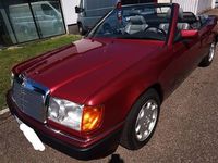 Gebraucht Mercedes 300 220 PS (161 kW) 1993 Rot Cabrio