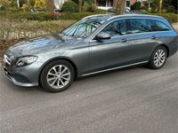 gebraucht Mercedes E200 T Modell Avantgarde, LED, Navi, 9G Tronic