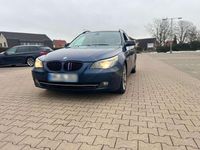 Gebraucht BMW 530 235 PS (172 kW) 2008 Blau Kombi