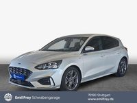Gebraucht Ford Focus ST-Line 125 PS (91 kW) 2022 Moondust silver (metallic) Limousine