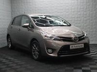 Gebraucht Toyota Verso Executive 150 PS (110 kW) 2014 Braun Van / Kleinbus