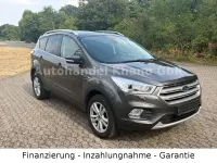 Gebraucht Ford Kuga Cool & Connect 150 PS (110 kW) 2019 Grau SUV
