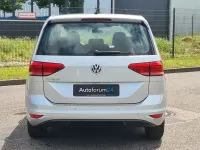 Gebraucht VW Touran Trendline 110 PS (80 kW) 2018 Silber Van / Kleinbus