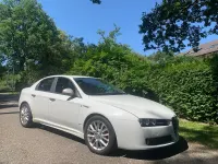 Gebraucht Alfa Romeo 159 Ti 136 PS (100 kW) 2011 Weiß Limousine
