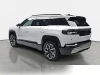 Neu Jeep Compass 156 kW (213 PS) 2026 Metallic SUV