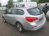 Gebraucht Opel Astra 110 PS (80 kW) 2014 Grau Kombi