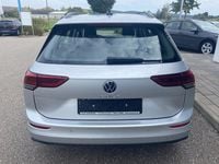 Second-hand VW Golf VIII Active 116 CP (85 kW) 2021 Argintiu Break