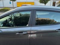 Gebraucht Ford Fiesta Active 101 PS (74 kW) 2018 Grau Kleinwagen