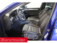 Gebraucht VW Passat R-line 200 PS (147 kW) 2024 Blau Kombi