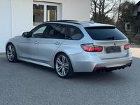 Gebraucht BMW 330 M Performance 258 PS (189 kW) 2017 Silber Kombi