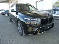 Gebraucht BMW X7 M Sport 352 PS (258 kW) 2024 Schwarz SUV
