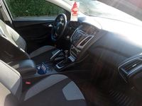 Usata Ford Focus 101 CV (74 kW) 2012 Rosso Station wagon