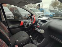 Gebraucht Citroën C1 68 PS (50 kW) 2014 Schwarz Kleinwagen