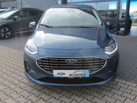 Gebraucht Ford Fiesta Titanium 125 PS (91 kW) 2023 Chromablau metallic Kleinwagen