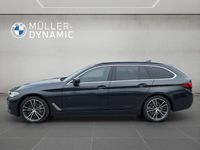 Gebraucht BMW 540 Sport Line 340 PS (250 kW) 2022 Sophistograu brillanteffekt Kombi