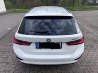gebraucht BMW 318 d Touring Sport Line Aut. Shadow LED- Navi