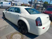 Gebraucht Chrysler 300C 193 PS (141 kW) 2007 Beige Limousine