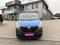 Second-hand Renault Trafic Expression 121 CP (88 kW) 2019 Albastru Monovolum